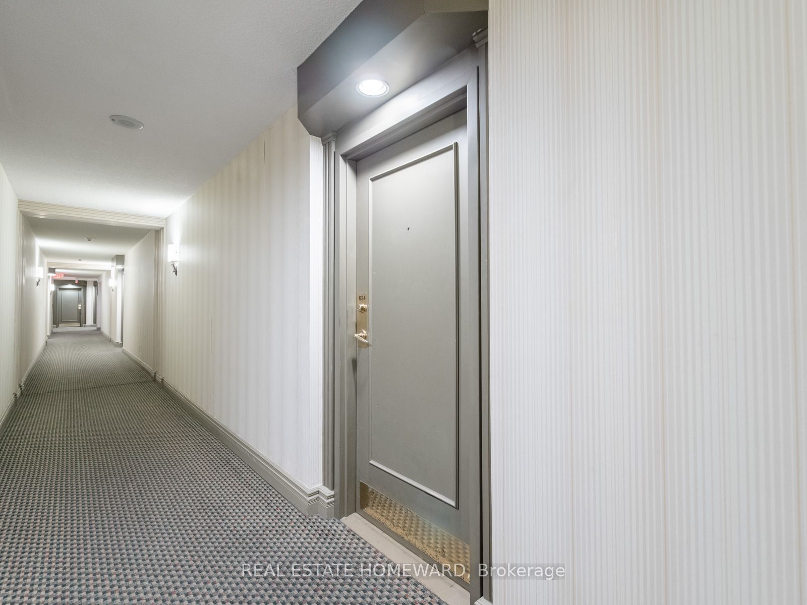 1091 Kingston Road 624