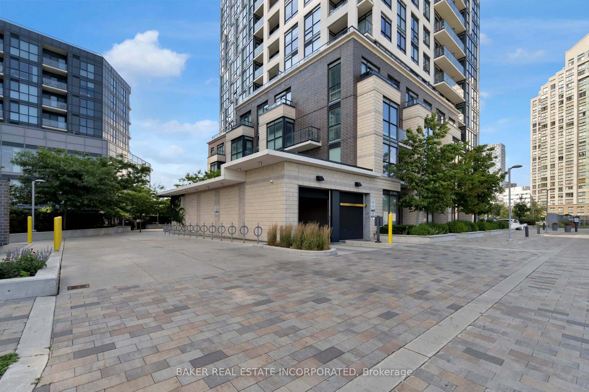 20 Thomas Riley Road W 701