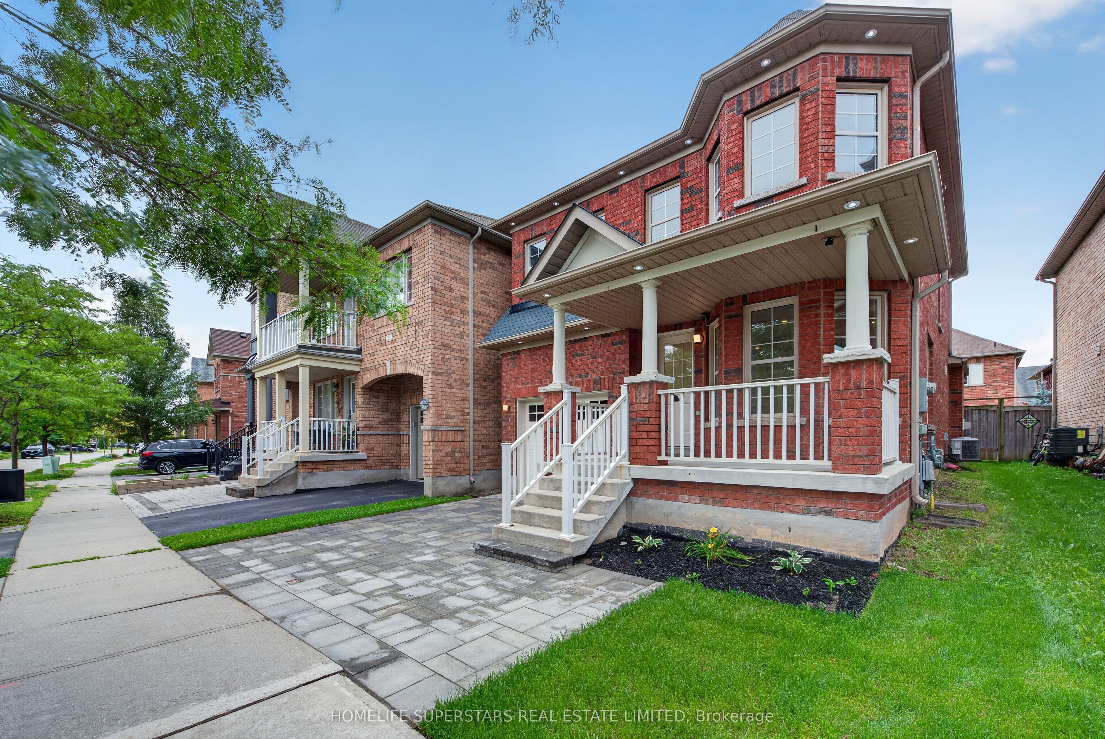 254 Giddings Crescent