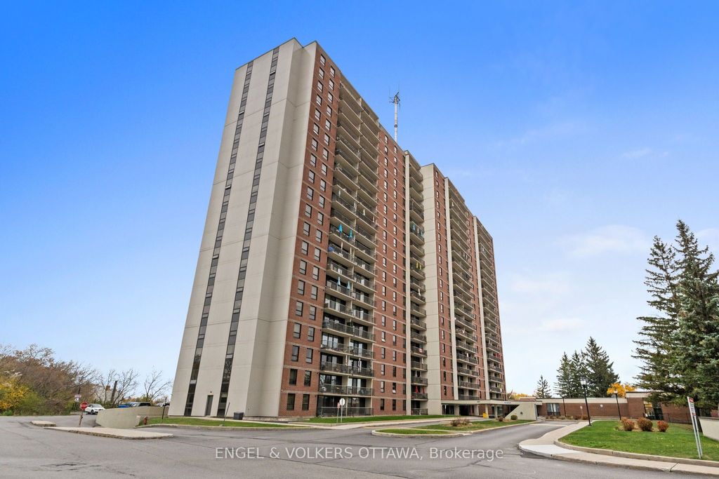 Photo of 665 Bathgate Drive #2001, Overbrook - Castleheights and Area, ON K1K 3Y4 (MLS # X12644064)