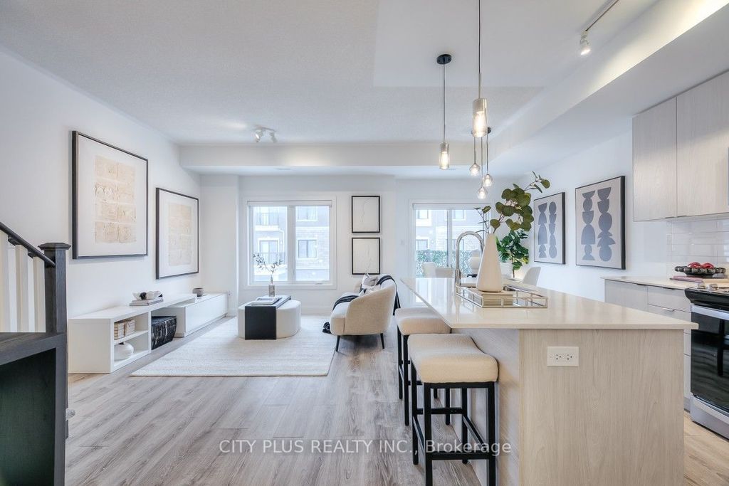 Photo of 23 NORDIC Lane, Whitchurch-Stouffville, ON L4A 4W8 (MLS # N12902110)