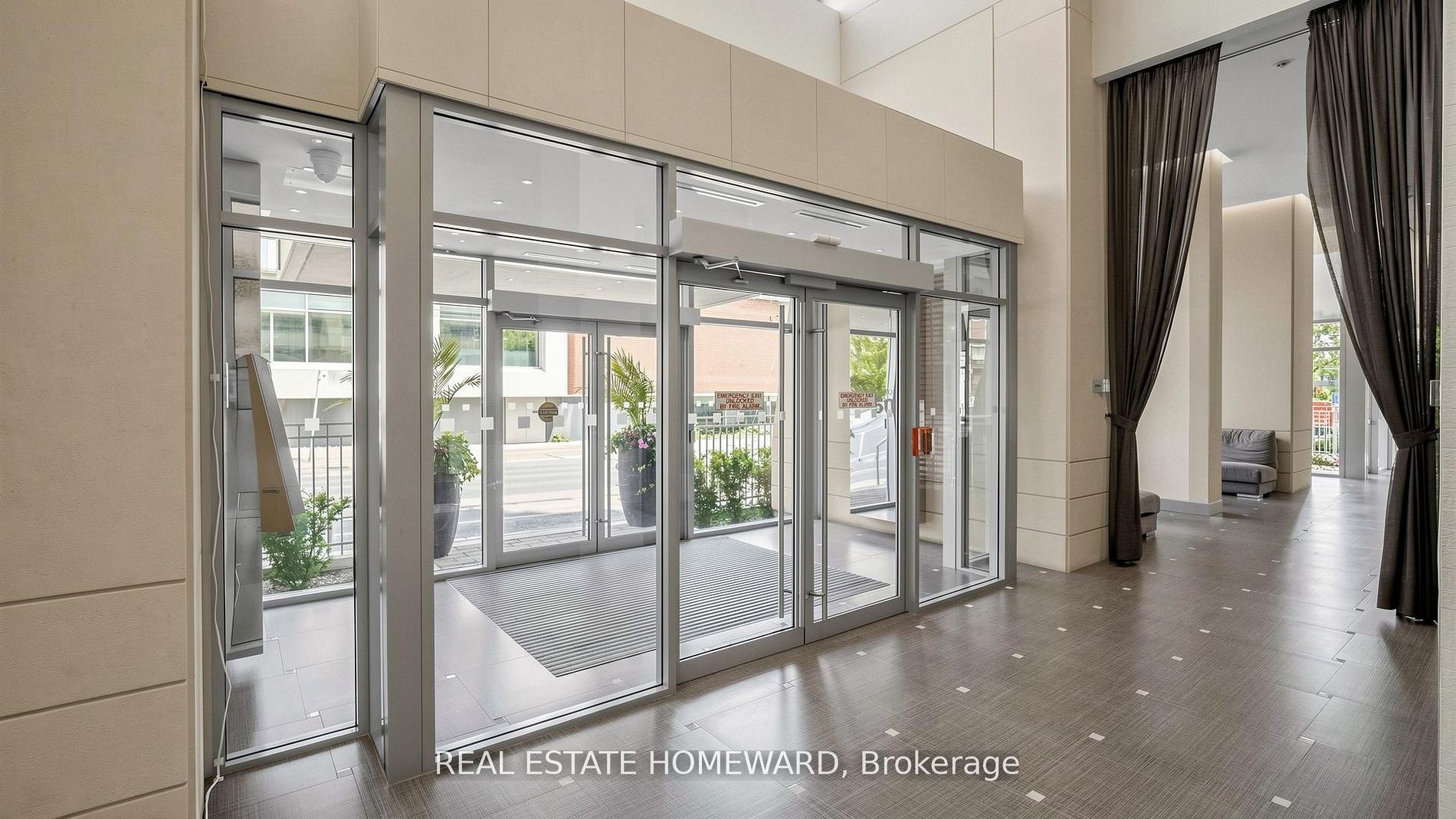 500 Sherbourne Street 503