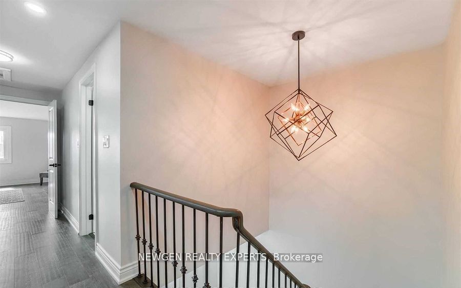 101 Banting Crescent