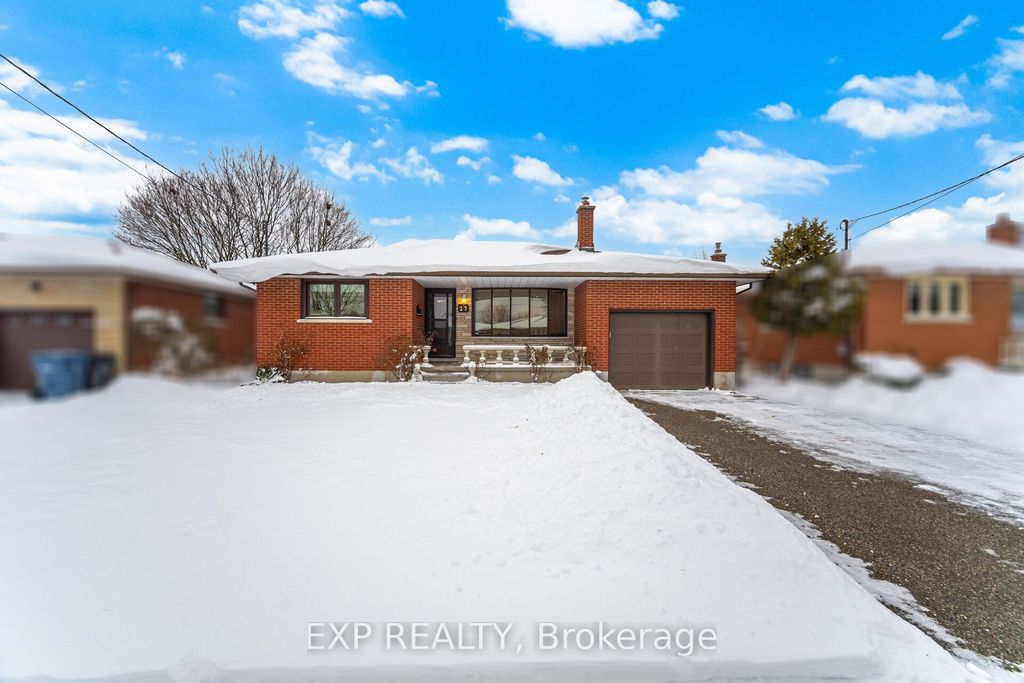 Photo of 27 Palermo Crescent W, Guelph, ON N1E 2J8 (MLS # X12719408)