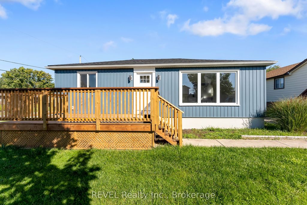 Photo of 7859 Mulhern Street, Niagara Falls, ON L2H 1B6 (MLS # X13431154)