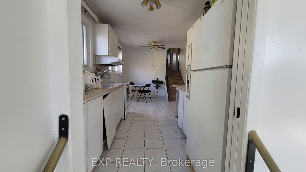 Photo of 1747 Heron Road, Alta Vista and Area, ON K1V 6A2 (MLS # X13750268)