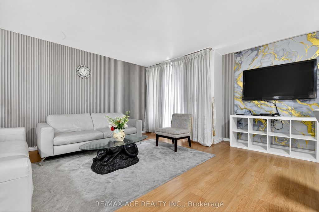 Photo of 10 Crescent Town Road #303, Toronto, ON M4C 5L3 (MLS # E12424763)