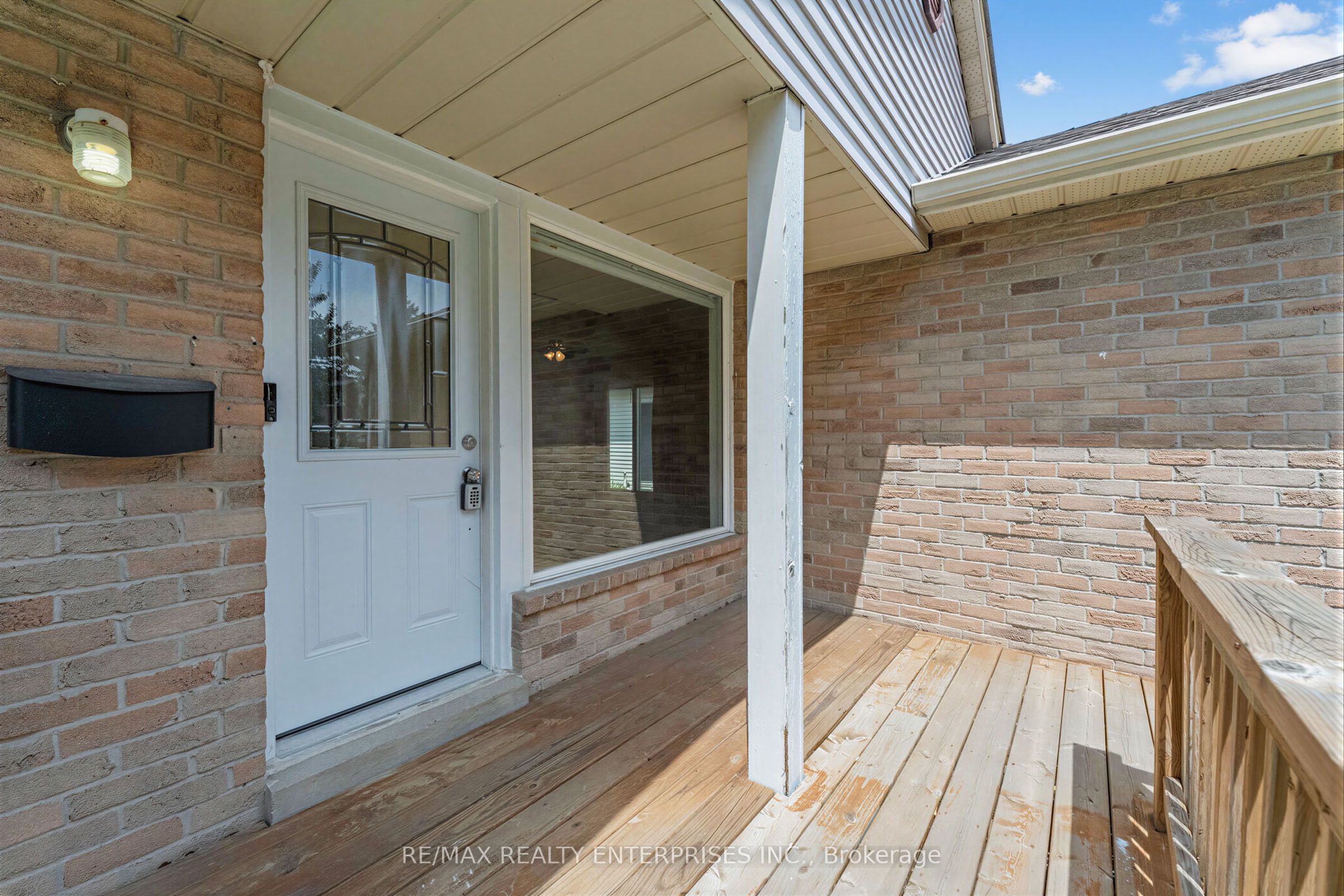3123 Arnett Court