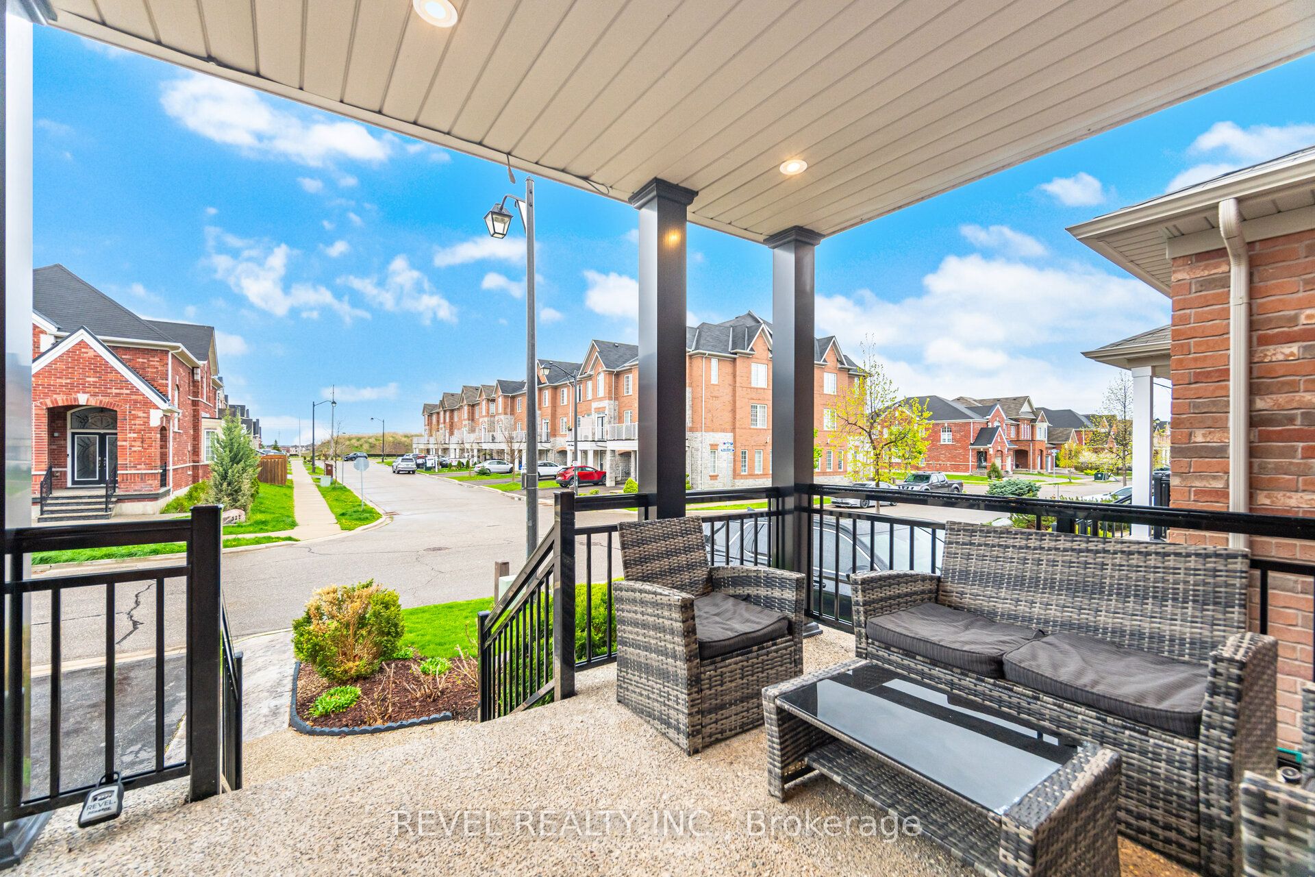 323 BESSBOROUGH Drive