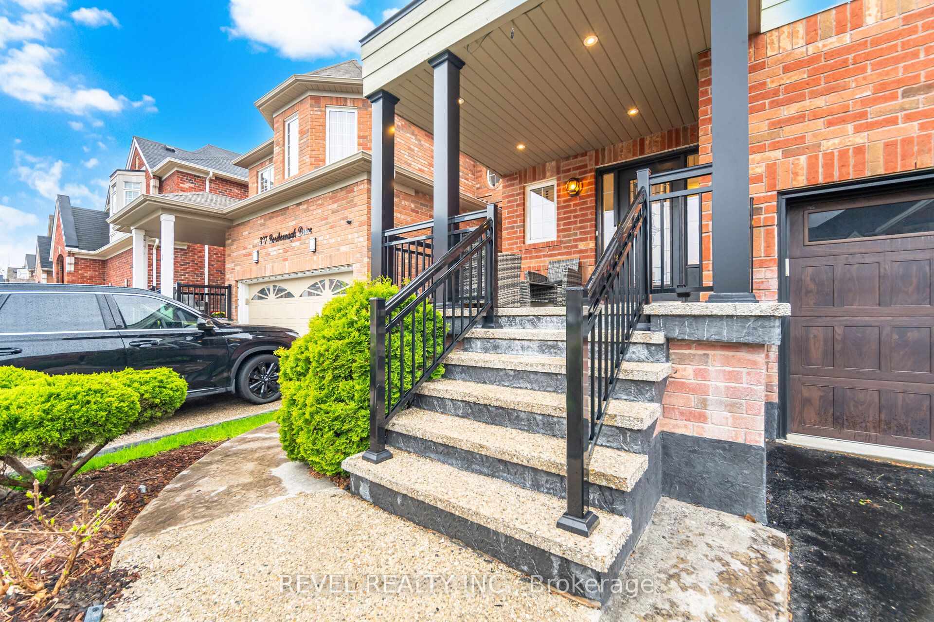 323 BESSBOROUGH Drive