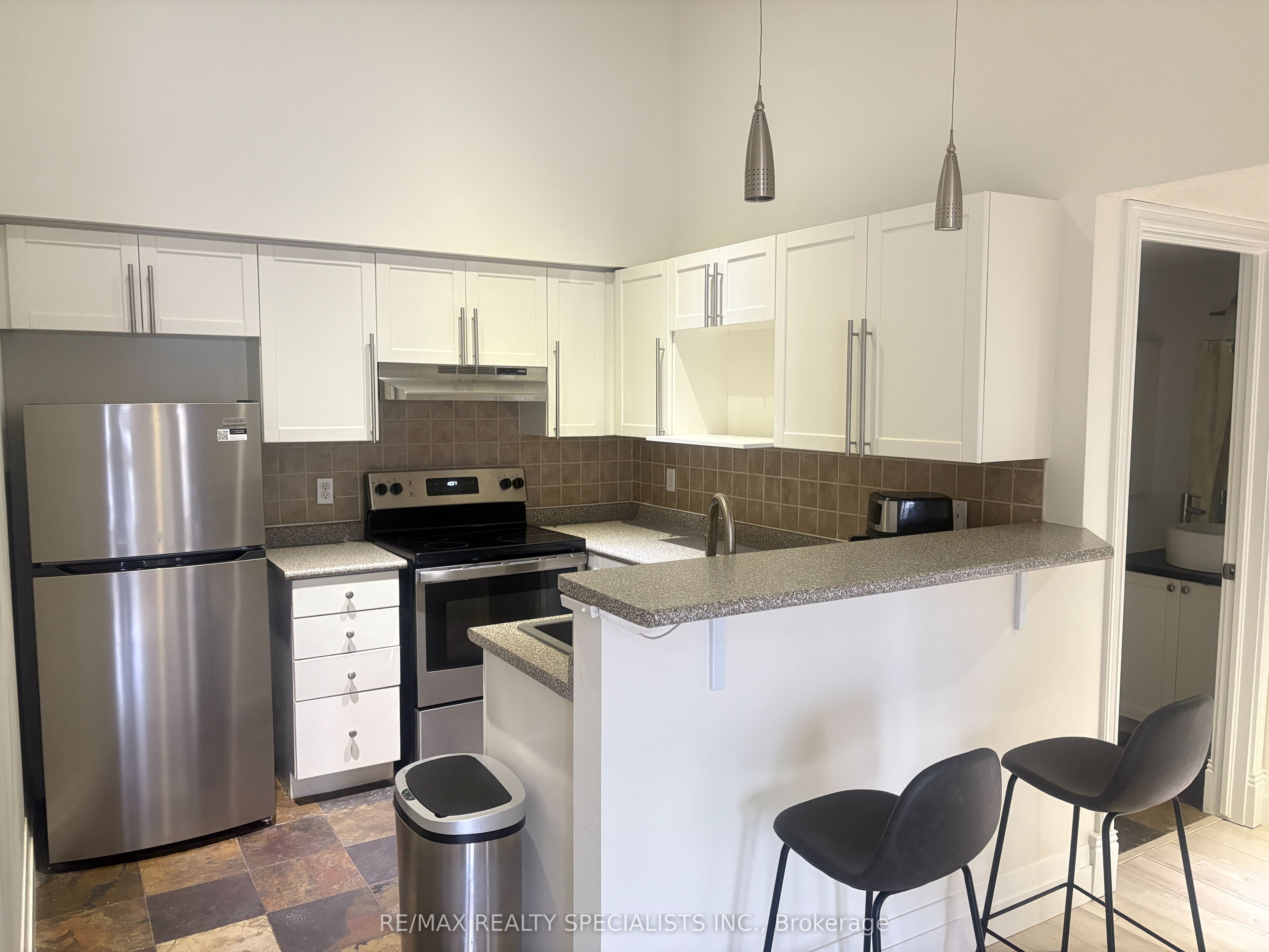 1440 Bishops Gate 406