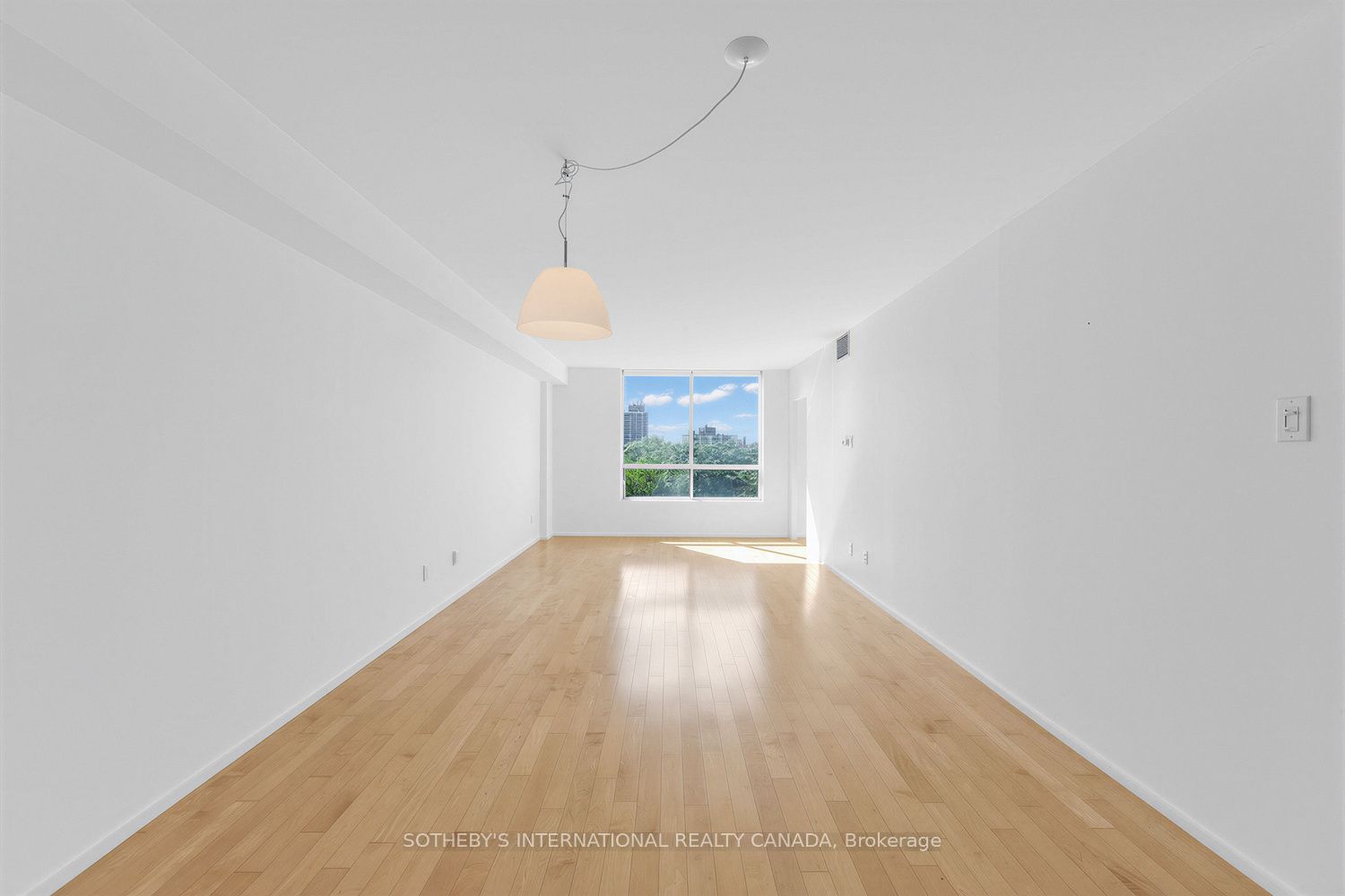 95 Prince Arthur Avenue 708