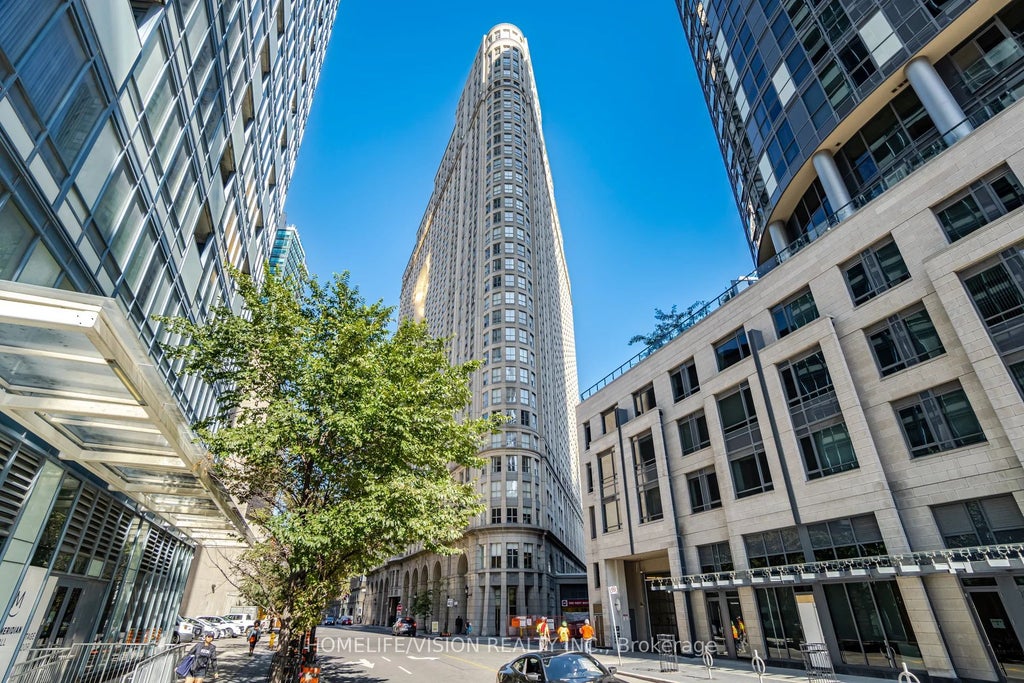 Photo of 25 The Esplanade N/A #706, Toronto, ON M5E 1W5 (MLS # C13805698)