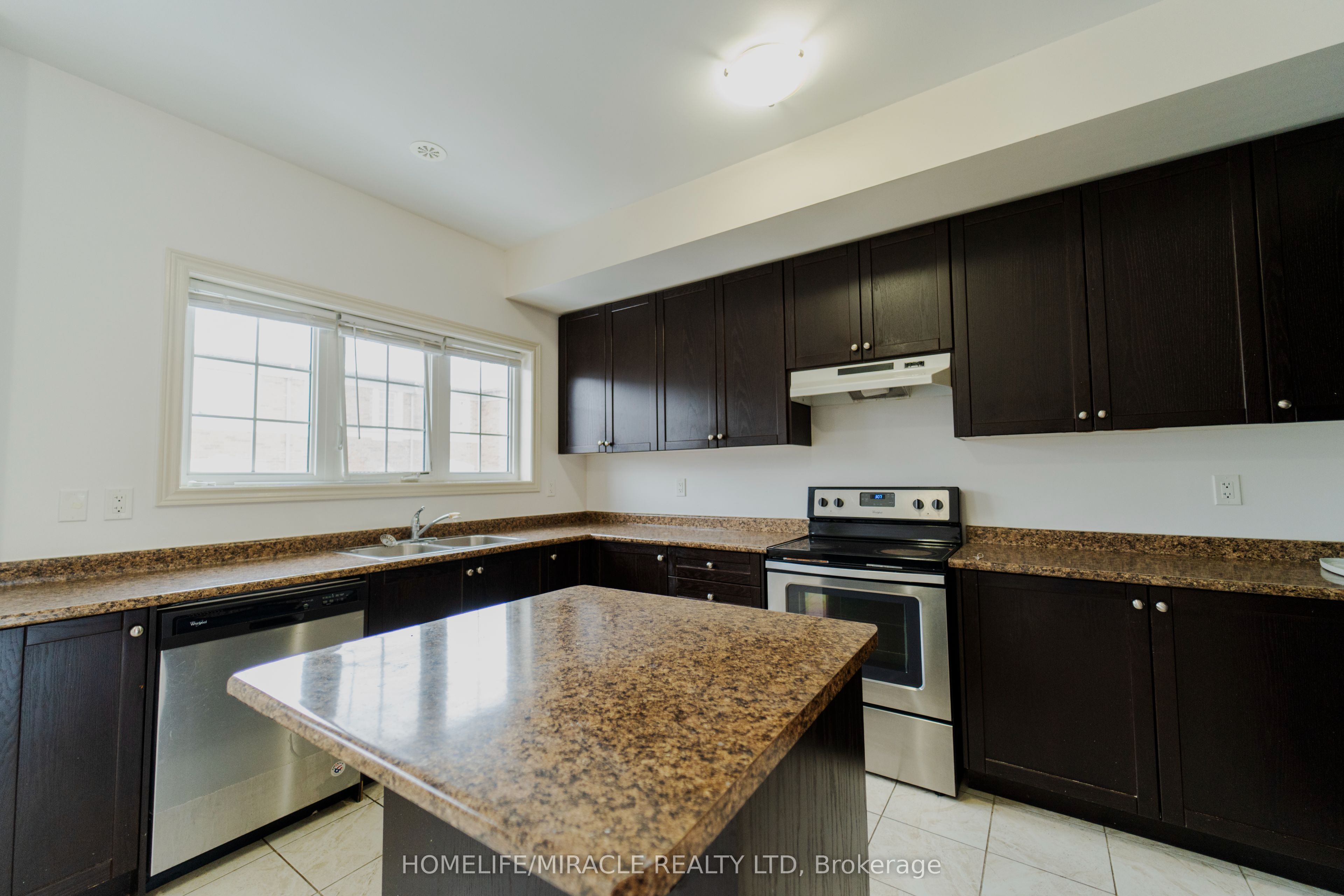 106 Aspen Hills Road