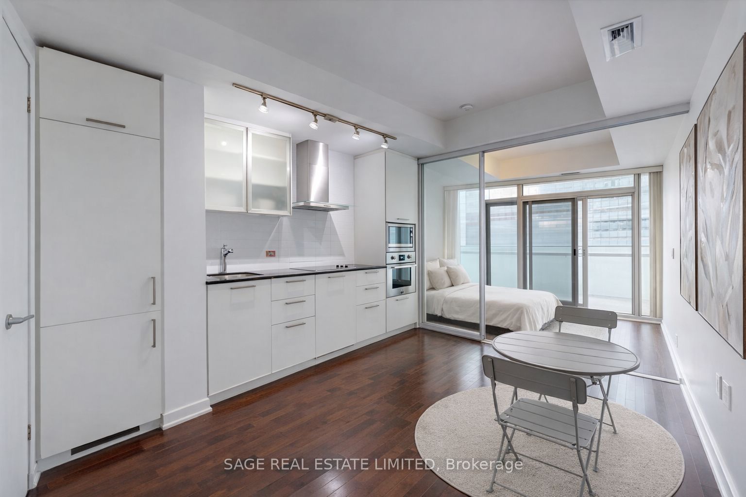 12 York Street 3608