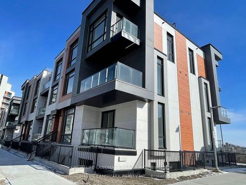 5 Steckley House Lane 701 Richmond Hill ON L4S 0N2