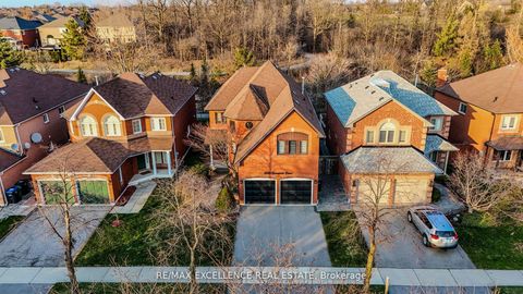 6839 Gracefield Drive Mississauga ON L5N 6T6