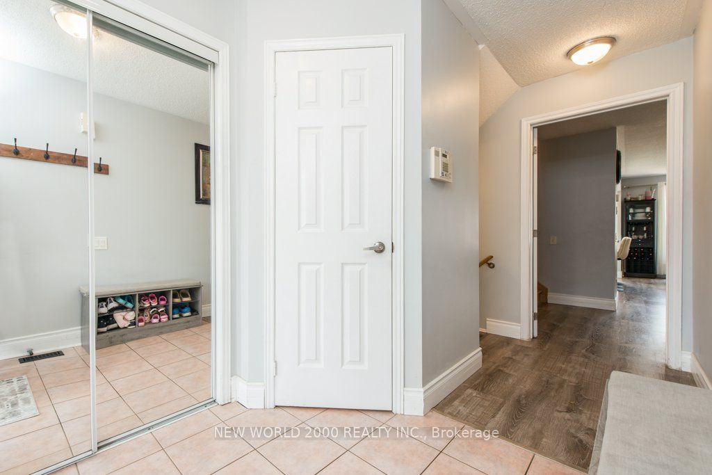 2D View Green Crescent E