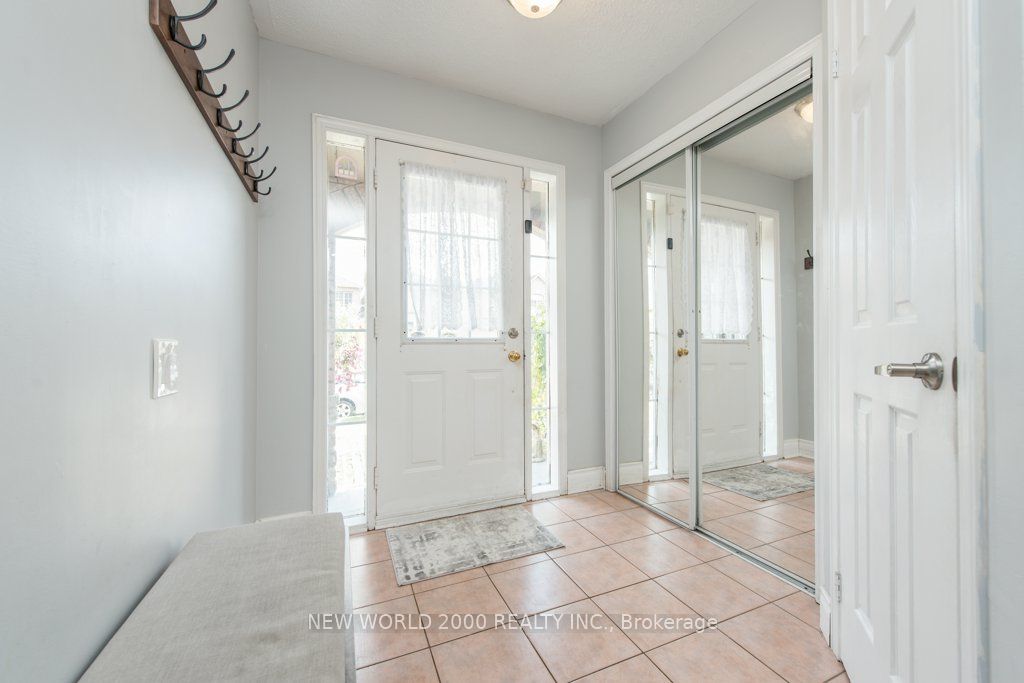 2D View Green Crescent E