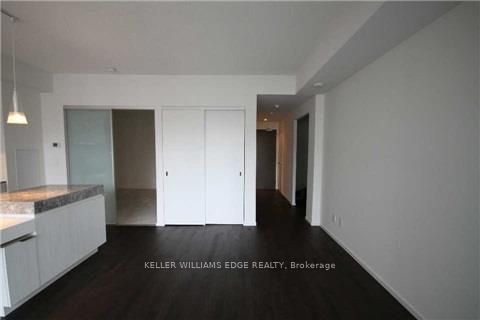 101 Charles Street E 408