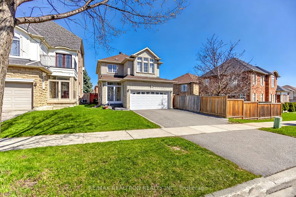 Photo of 22 Copperstone Crescent, Richmond Hill, ON L4S 2C5 (MLS # N13094168)