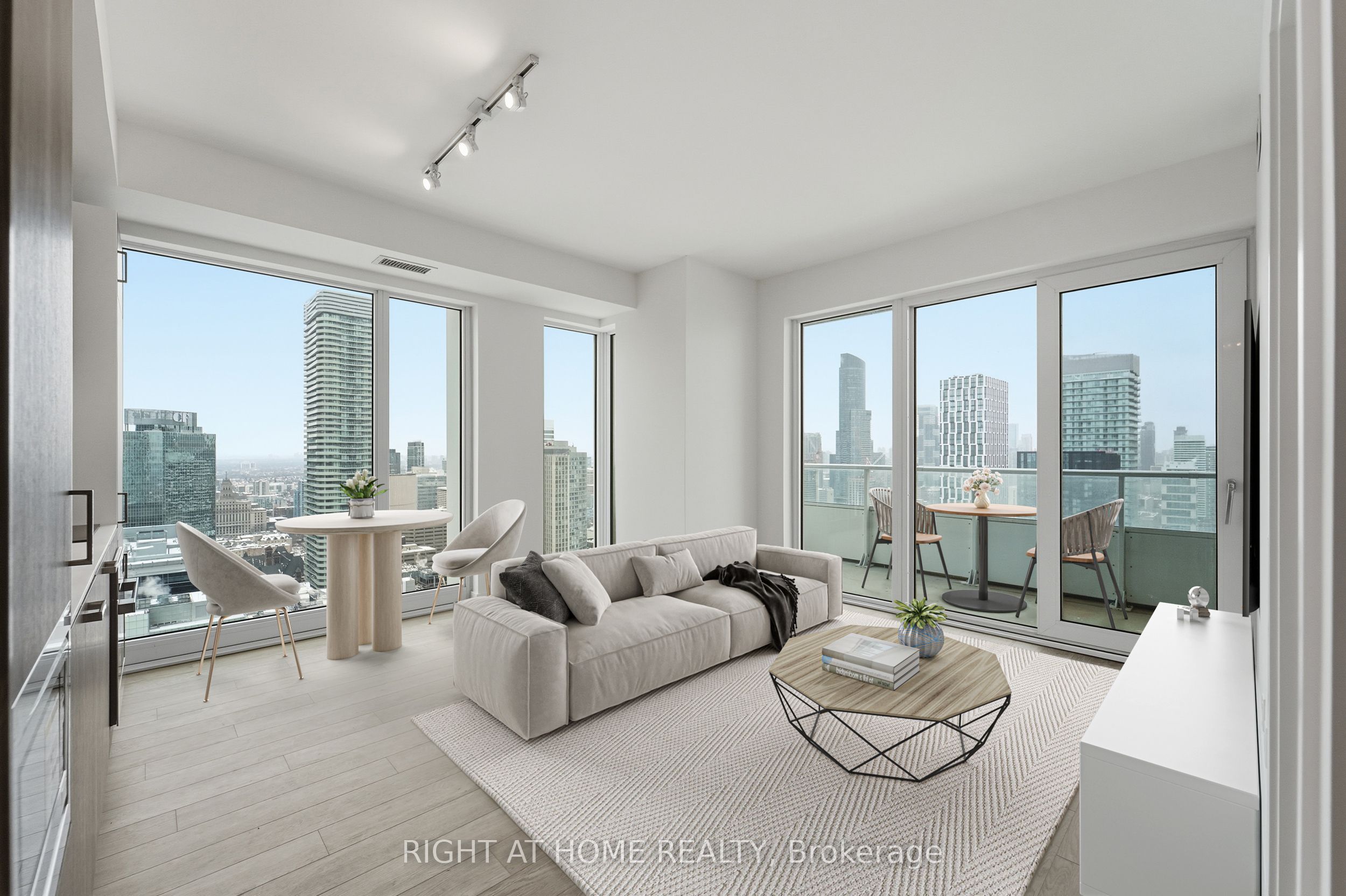 88 Queen Street E 4711