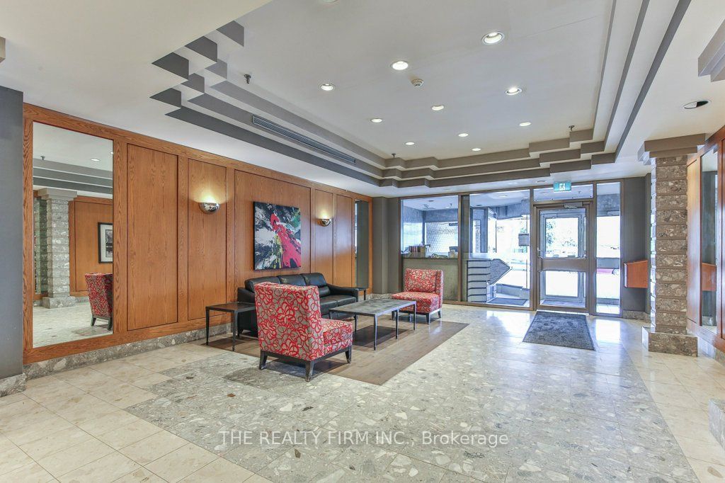 Photo of 695 RICHMOND Street #707, London East, ON N6A 5M8 (MLS # X13109062)