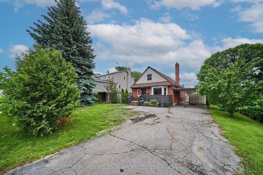 Photo of 1073 King Street E, Oshawa, ON L1H 1H6 (MLS # E12860308)