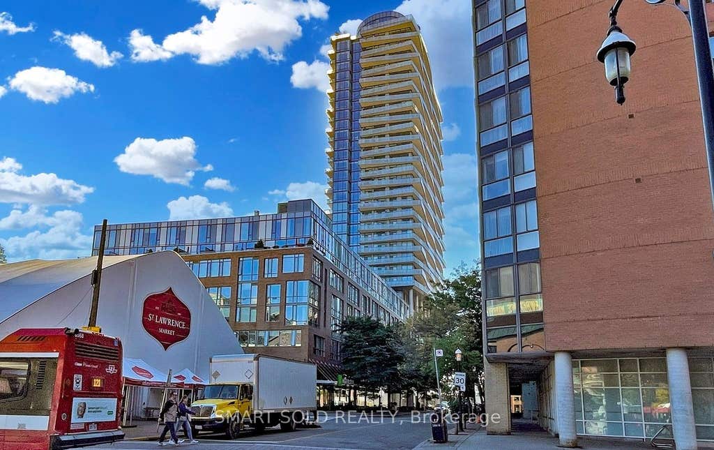 Photo of 1 Market Street #2608, Toronto, ON M5E 0A2 (MLS # C13611188)