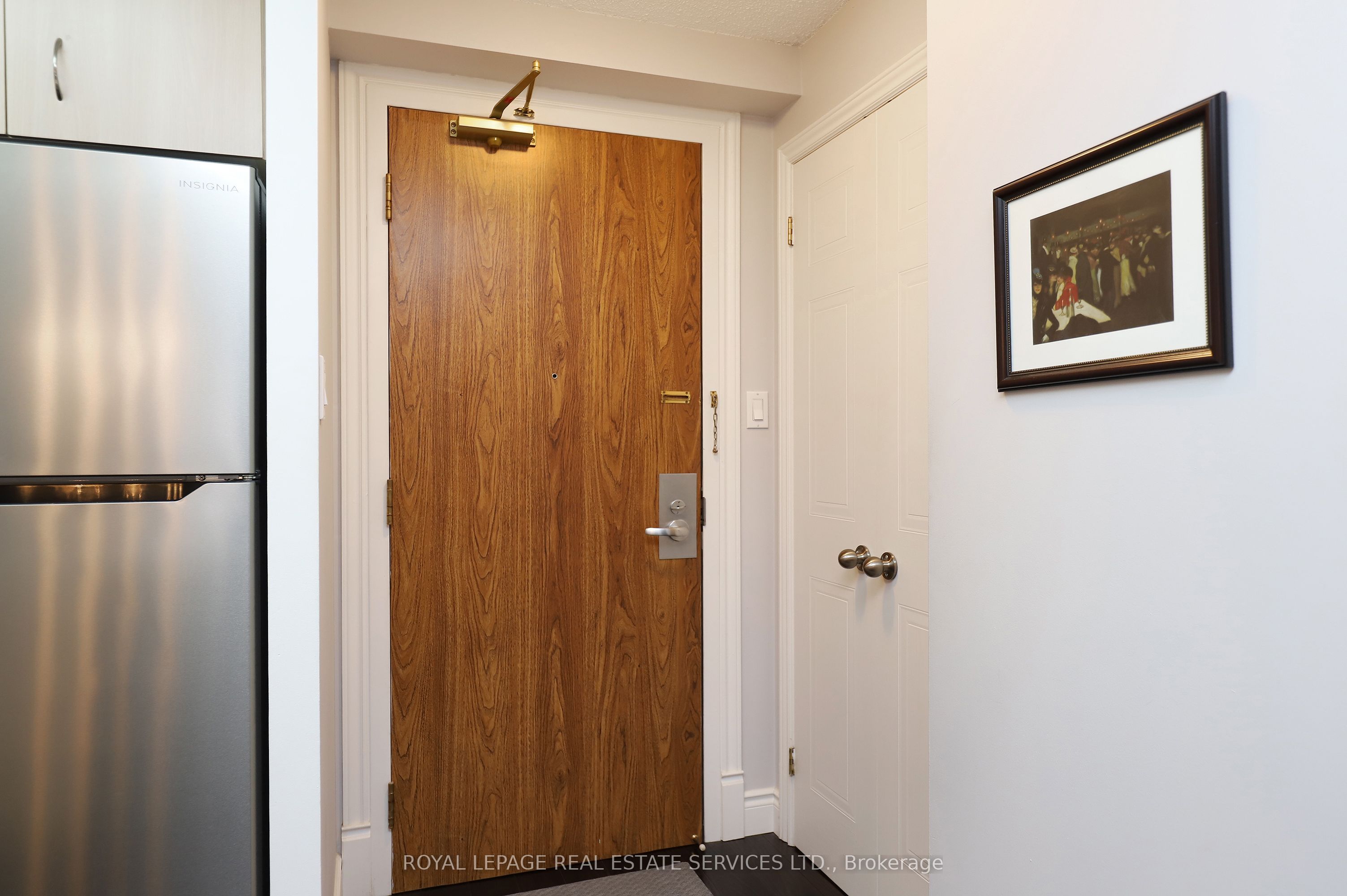 105 Victoria Street 504