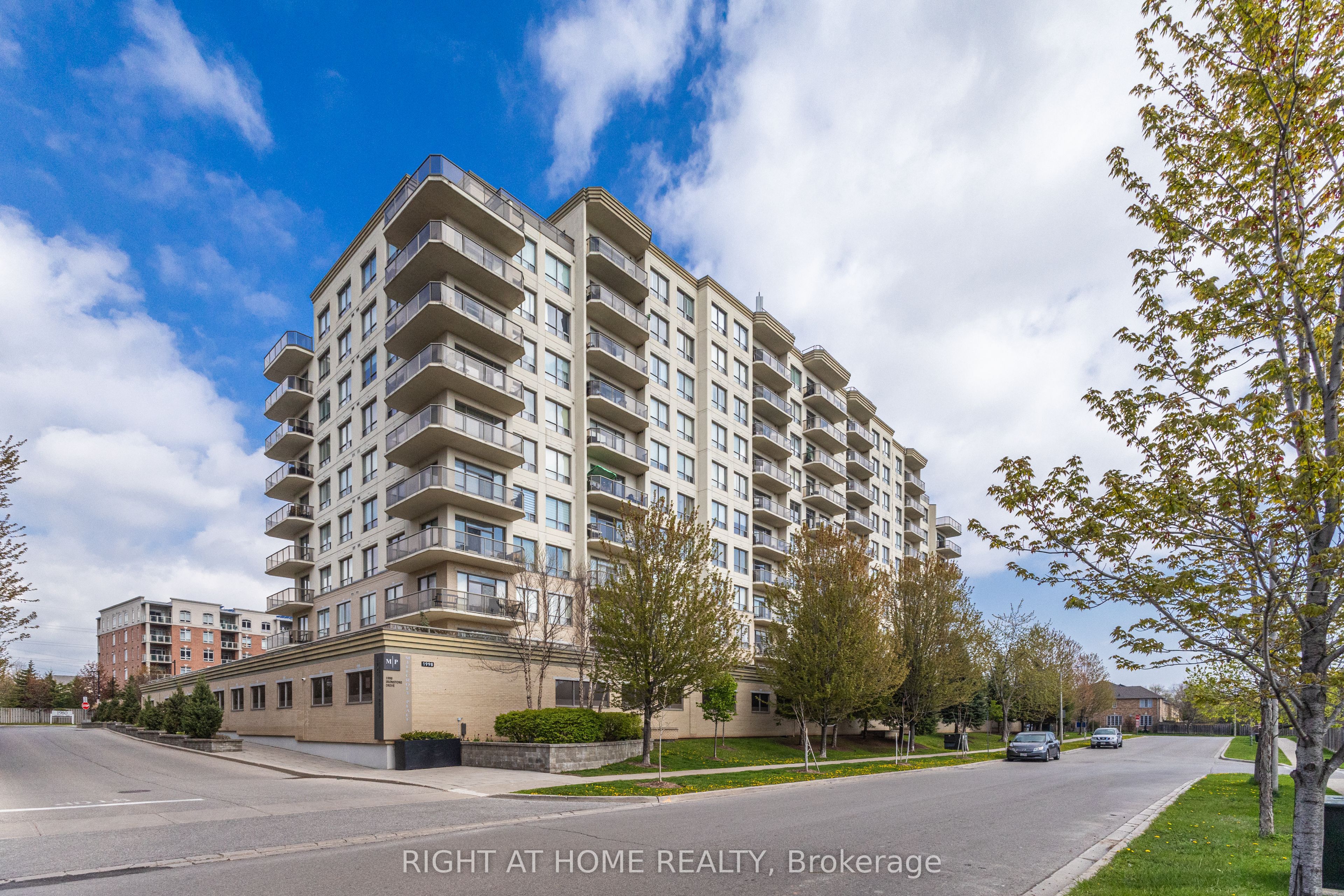 1998 Ironstone Drive 709