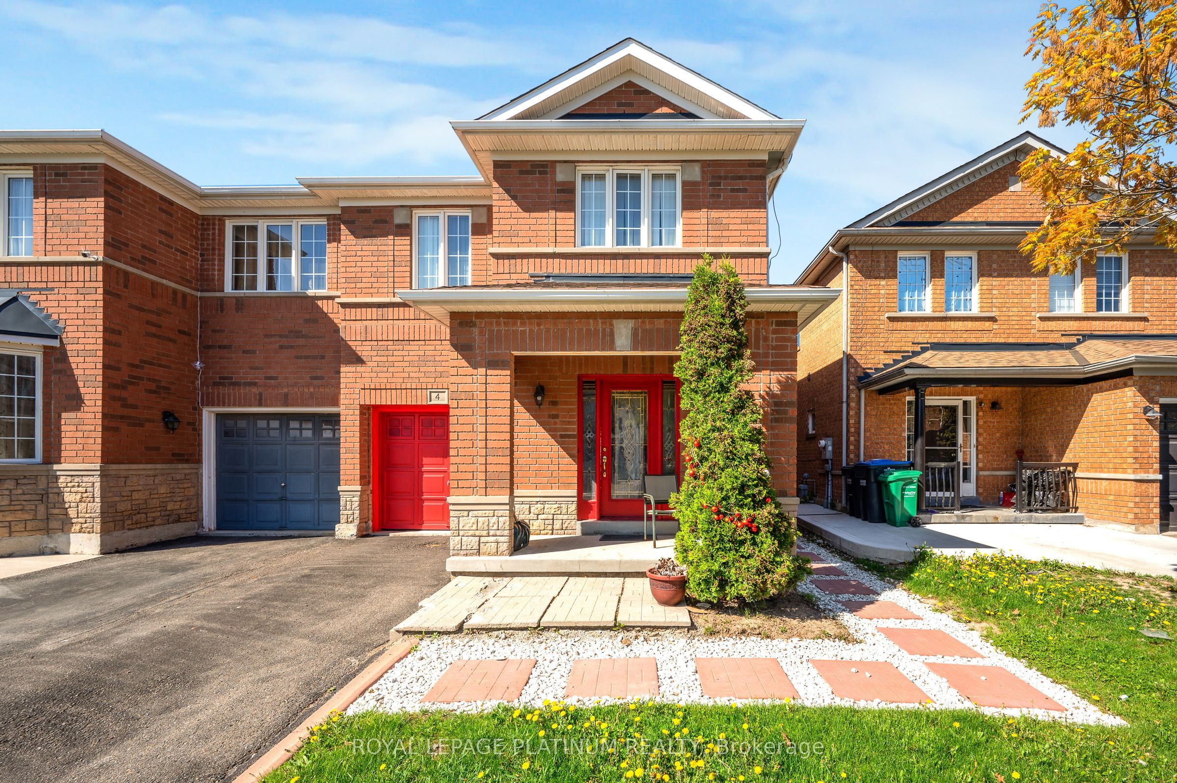 4 Silver Egret Road