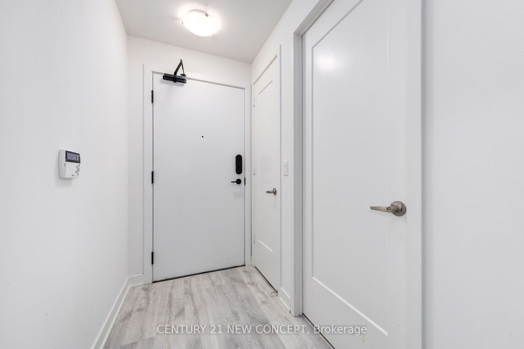 Photo of 135 Lower Sherbourne Street #2028, Toronto, ON M5A 1Y4 (MLS # C12552706)