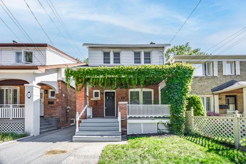 121 Blantyre Avenue Toronto ON M1N 2R6