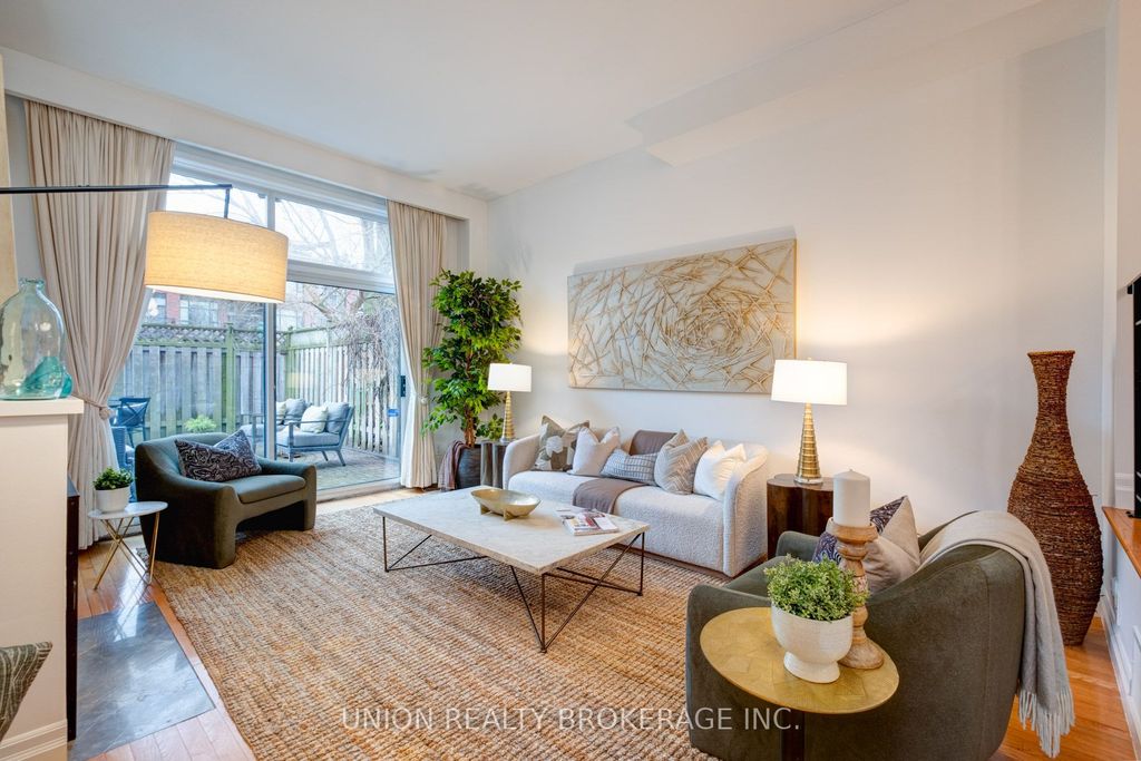 Photo of 90 Kippendavie Avenue #9, Toronto, ON M4L 3R5 (MLS # E12421342)