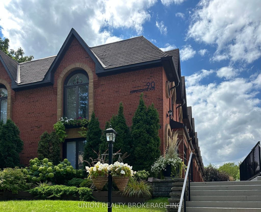 Photo of 90 Kippendavie Avenue #9, Toronto, ON M4L 3R5 (MLS # E12421342)