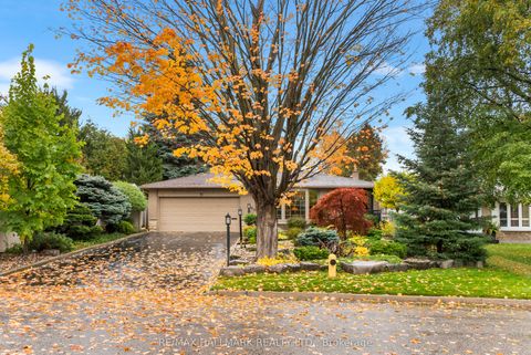 39 Fleance Drive Markham ON L3T 3J8