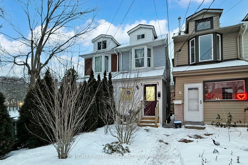 Photo of 4 King Edward Avenue, Toronto, ON M4C 5J6 (MLS # E12674200)