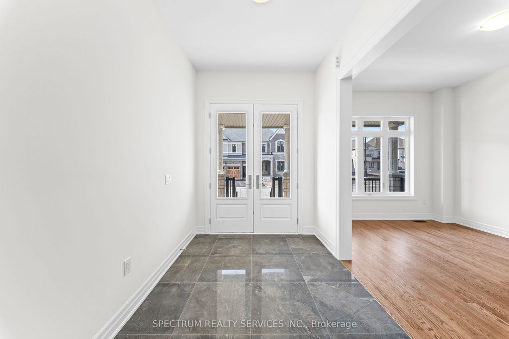Photo of 17 Mosswood Trail, Brampton, ON L6P 4E7 (MLS # W12927996)