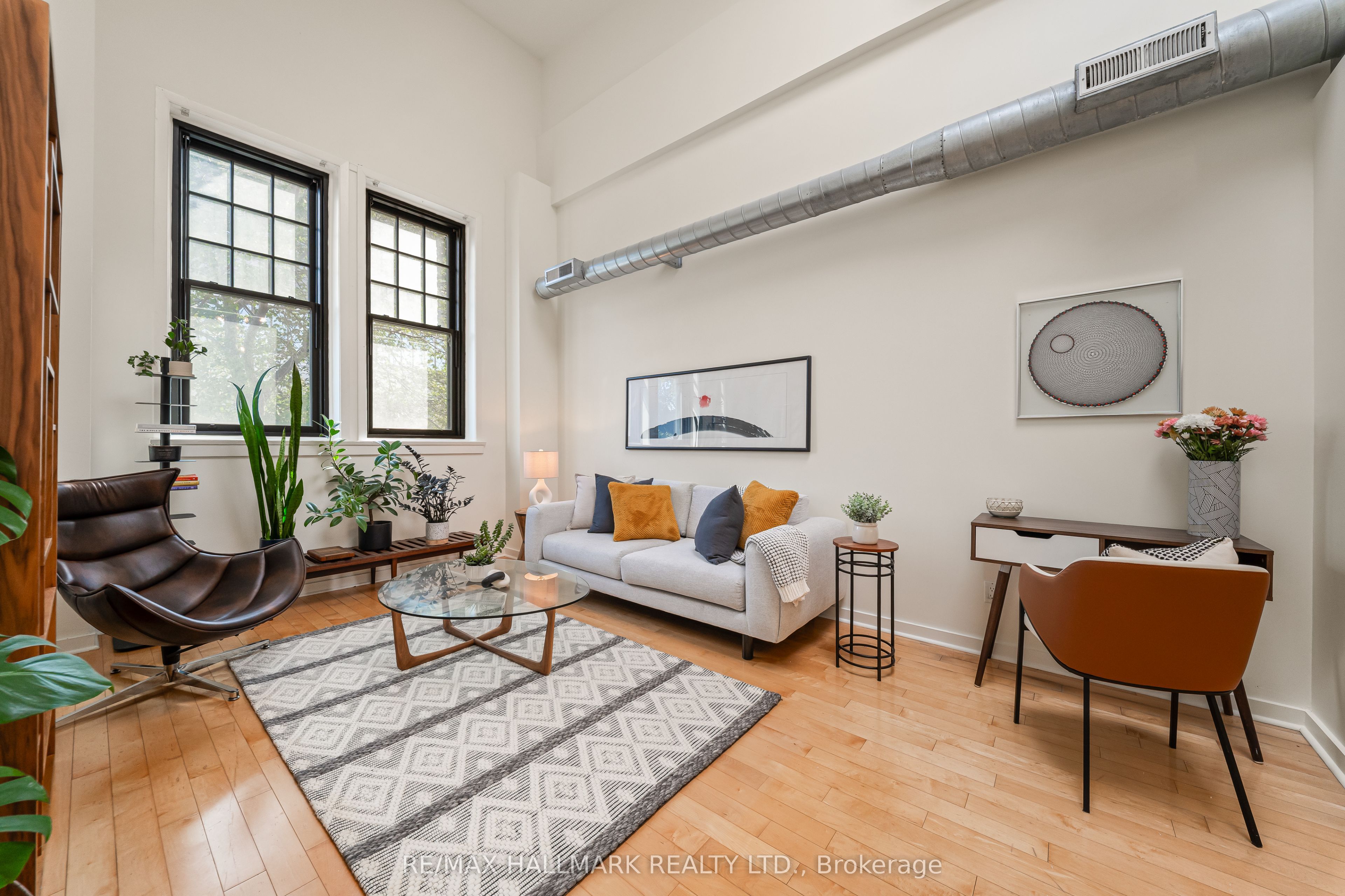 394 Euclid Avenue 205