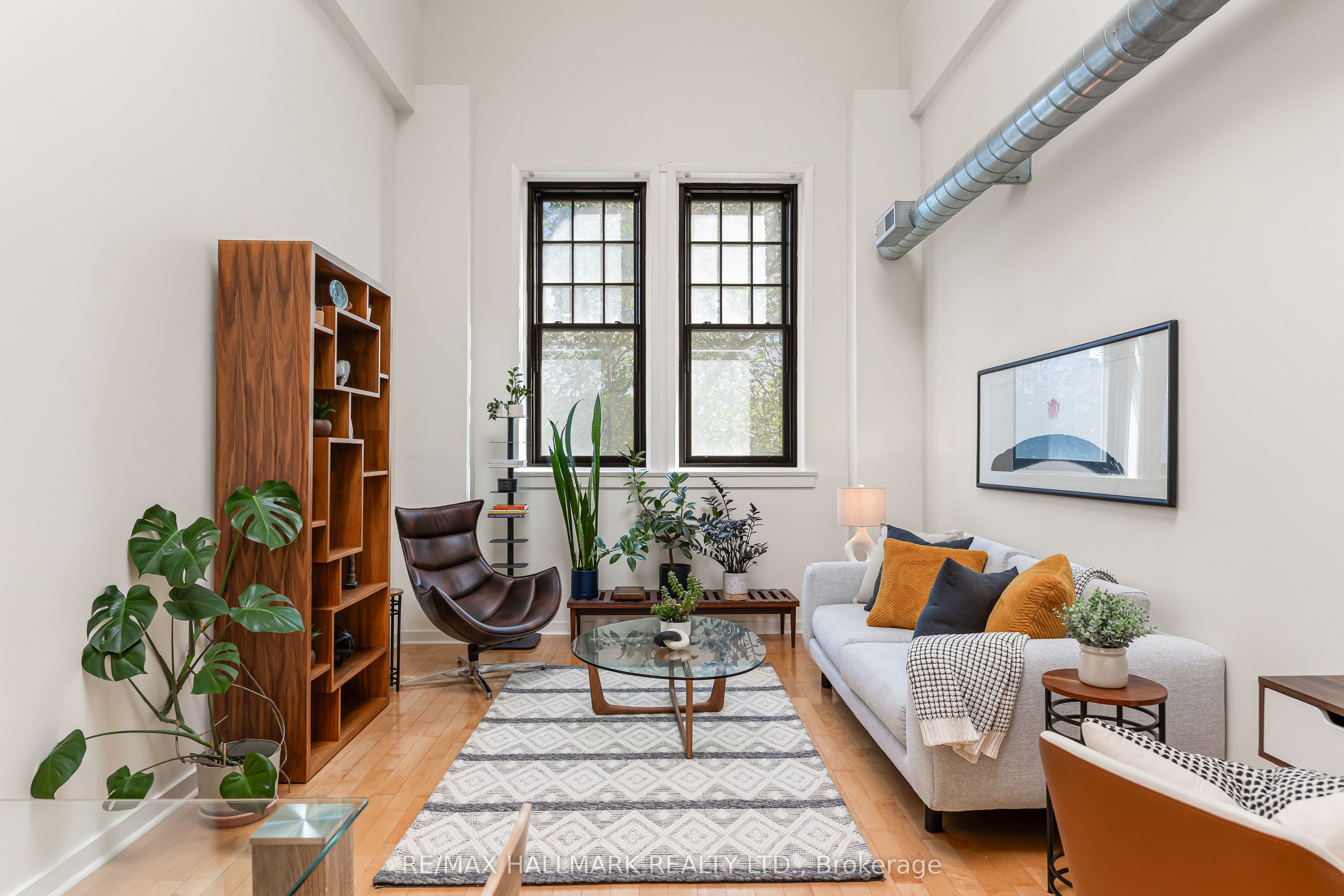 394 Euclid Avenue 205