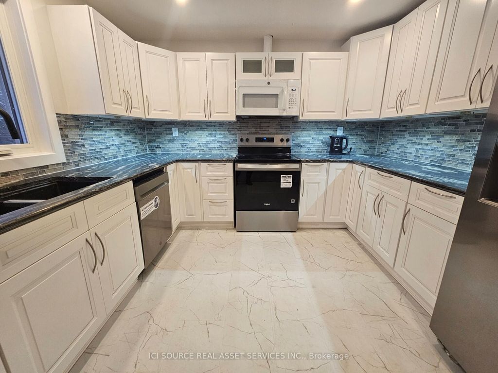 Photo of 52 Speedvale Avenue W, Guelph, ON N1H 1J9 (MLS # X12908026)