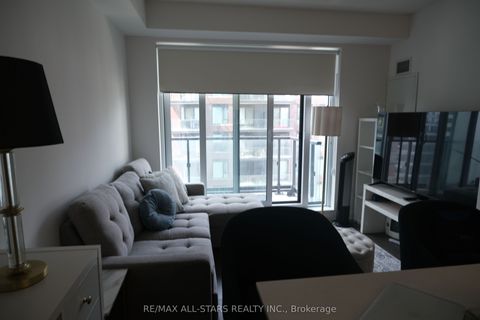 130 River Street 1007 Toronto ON L6L 3B5