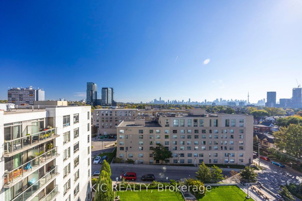 Photo of 812 Lansdowne Avenue #901, Toronto, ON M6H 4K5 (MLS # W12971904)