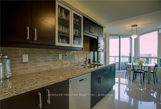 7250 Yonge Street 1502
