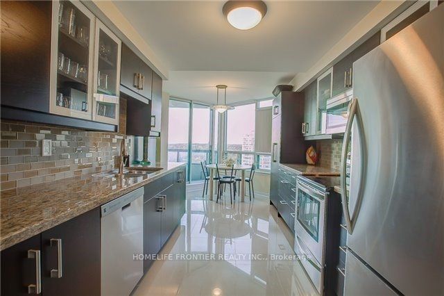 7250 Yonge Street 1502