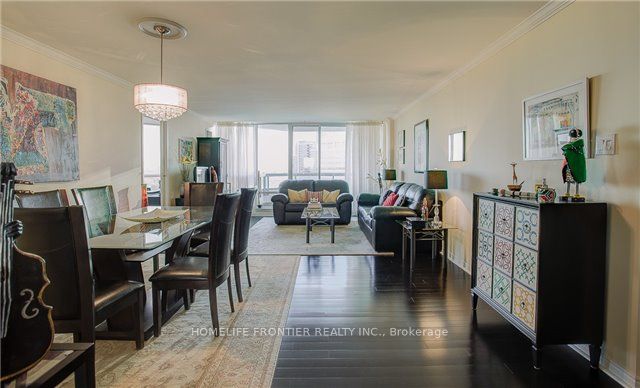 7250 Yonge Street 1502