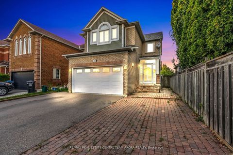 5958 Mersey Street Mississauga ON L5V 1W1