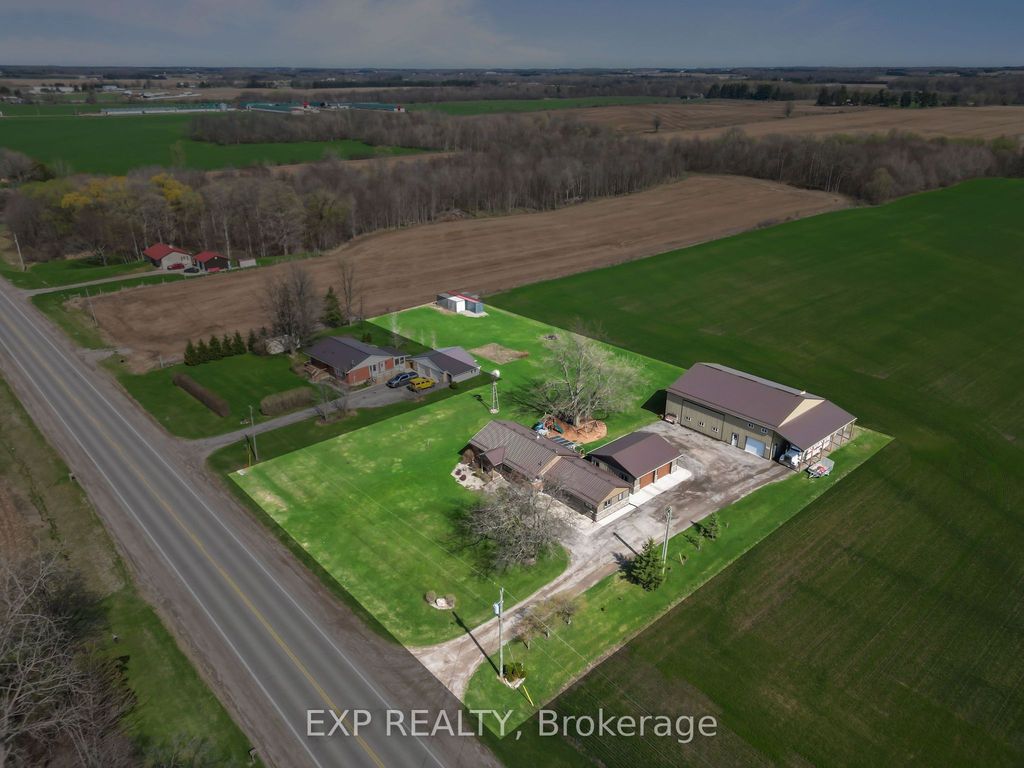 Photo of 9221 Hickory Drive, Strathroy-Caradoc, ON N7G 3H3 (MLS # X13022472)