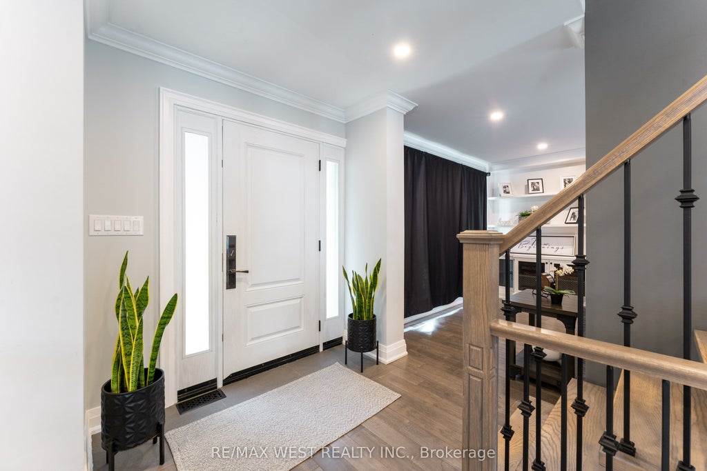 Photo of 139 Redgrave Drive, Toronto, ON M9R 3V6 (MLS # W13793210)